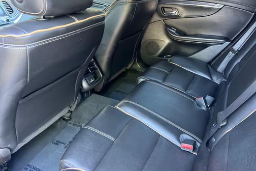 Silver Ice Metallic 2018 Chevrolet Impala 2LZ