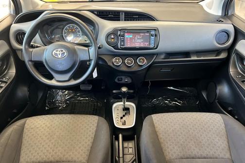 Classic Silver Metallic 2015 Toyota Yaris L