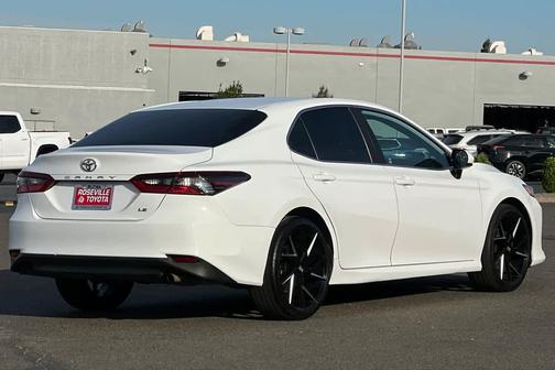 Ice Cap 2023 Toyota Camry LE