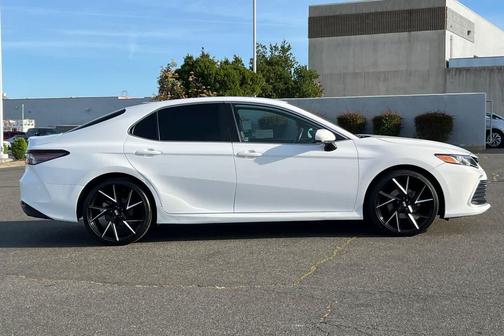 Ice Cap 2023 Toyota Camry LE