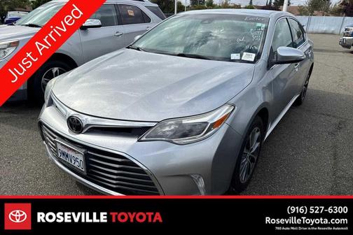 2018 Toyota Avalon XLE