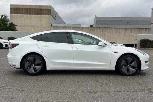 2018 Tesla Model 3 Mid Range