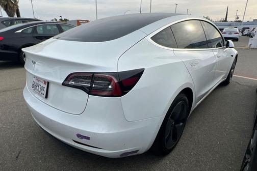 2018 Tesla Model 3 Mid Range