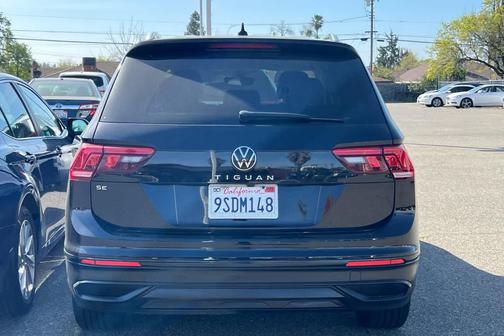 2022 Volkswagen Tiguan 2.0T SE
