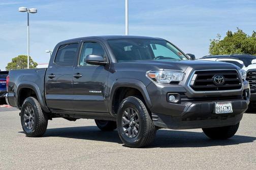 2022 Toyota Tacoma SR5