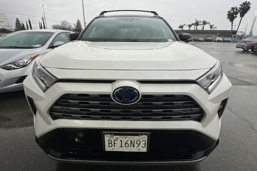 2021 Toyota RAV4 Hybrid SE