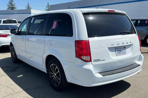 Bright White Clearcoat 2016 Dodge Grand Caravan AVP/SE