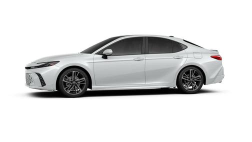 Wind Chill Pearl 2026 Toyota Camry XSE