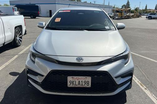 Classic Silver Metallic 2024 Toyota Corolla SE