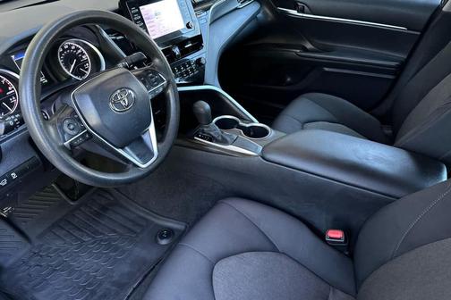 Midnight Black Metallic 2021 Toyota Camry LE