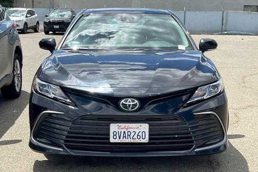 Midnight Black Metallic 2021 Toyota Camry LE
