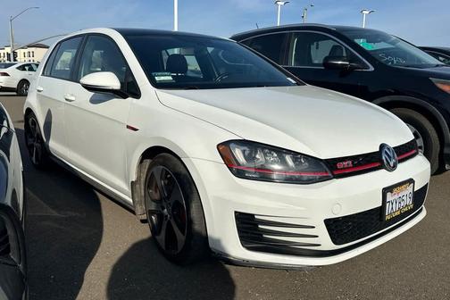 2017 Volkswagen Golf GTI 2.0T SE 4-Door