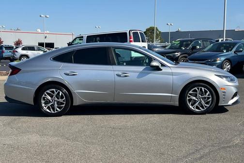 2020 Hyundai SONATA SEL