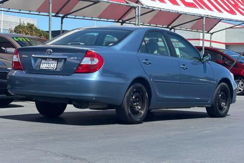 Catalina Blue Metallic 2003 Toyota Camry LE