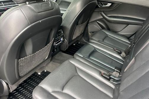 Gray 2018 Audi Q7 3.0T Premium Plus