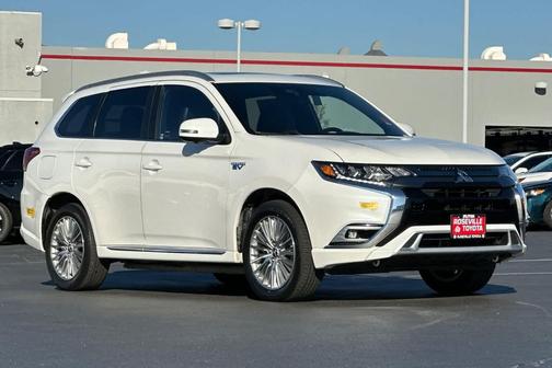 2022 Mitsubishi Outlander PHEV GT