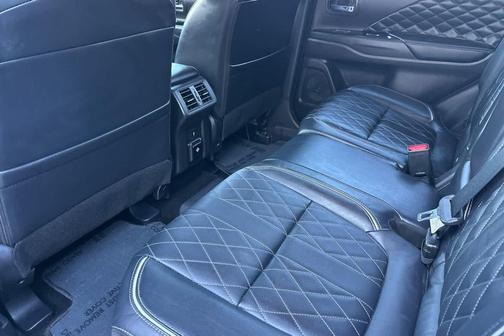 2022 Mitsubishi Outlander PHEV GT