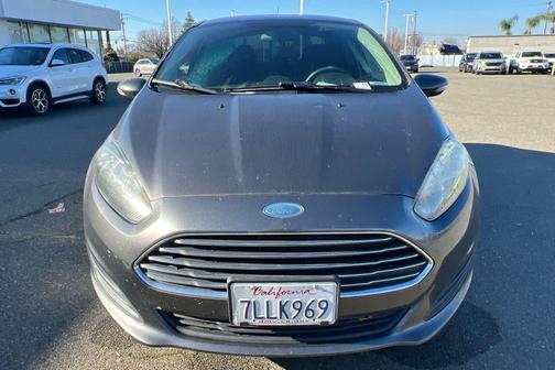 2015 Ford Fiesta SE