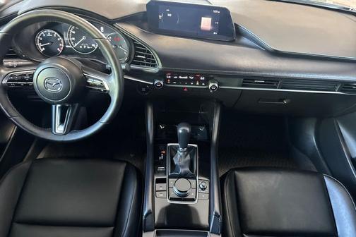 Platinum Quartz Metallic 2025 Mazda Mazda3 2.5 S Select Sport
