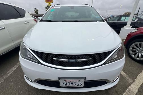 2017 Chrysler Pacifica Limited