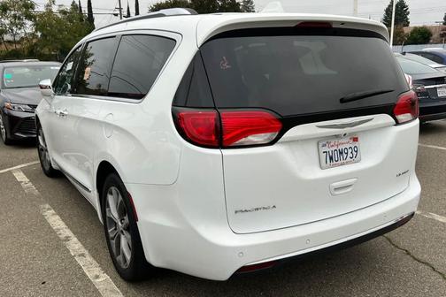 2017 Chrysler Pacifica Limited
