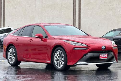 2021 Toyota Mirai Base