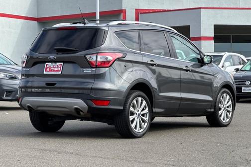 2018 Ford Escape Titanium