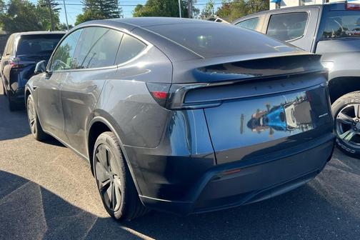 Stealth Grey 2026 Tesla Model Y