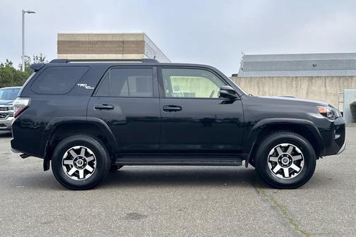 2024 Toyota 4Runner TRD Off Road Premium