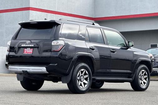 2024 Toyota 4Runner TRD Off Road Premium