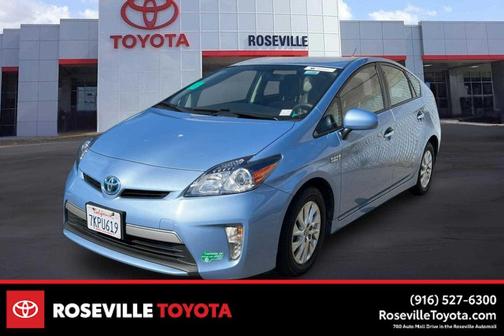 Clearwater Blue Metallic 2015 Toyota Prius Plug-in Base