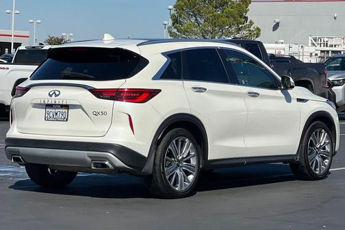 2022 INFINITI QX50 SENSORY