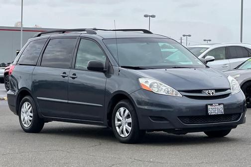 2007 Toyota Sienna LE