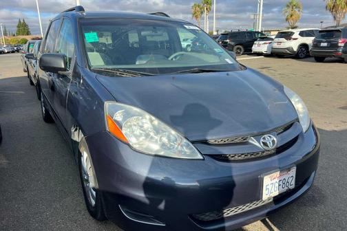 2007 Toyota Sienna LE