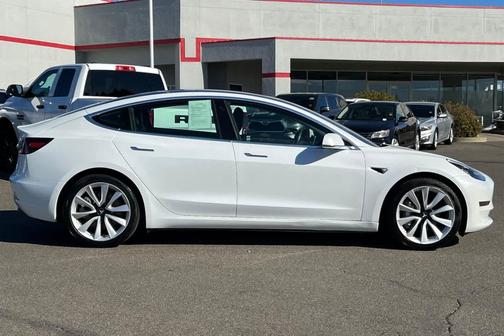 2018 Tesla Model 3 Mid Range
