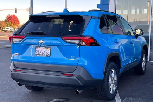 2021 Toyota RAV4 Hybrid LE