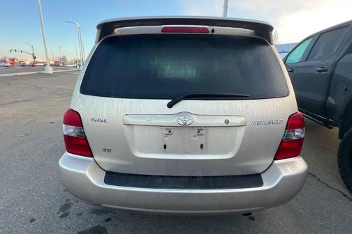 2004 Toyota Highlander Base