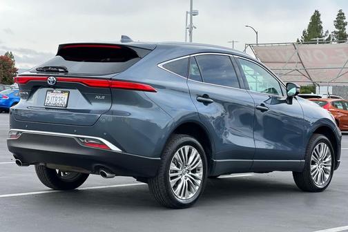 2024 Toyota Venza XLE