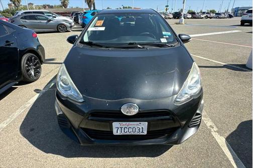 2016 Toyota Prius c Two