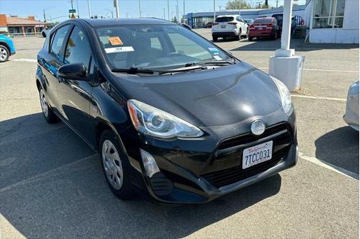 2016 Toyota Prius c Two