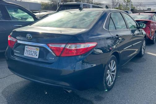 2017 Toyota Camry XLE