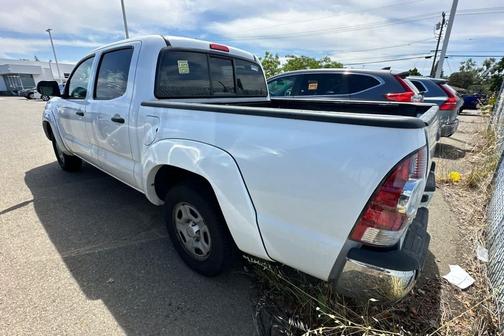 Super White 2013 Toyota Tacoma Base