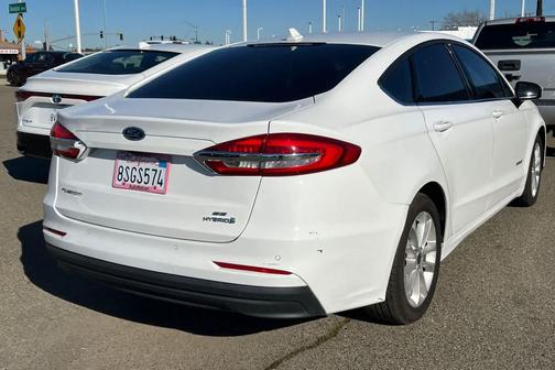 2019 Ford Fusion Hybrid SE