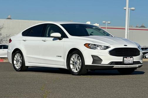 2019 Ford Fusion Hybrid SE