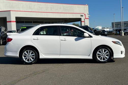 2010 Toyota Corolla S