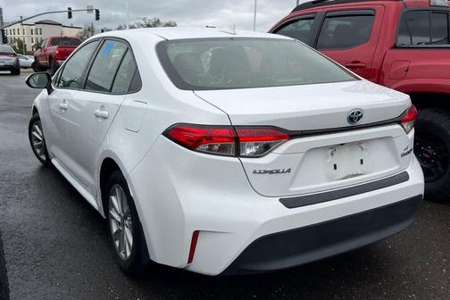 2024 Toyota Corolla Hybrid LE