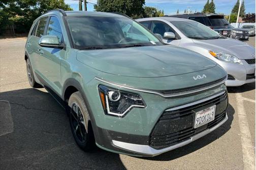 2023 Kia Niro EX