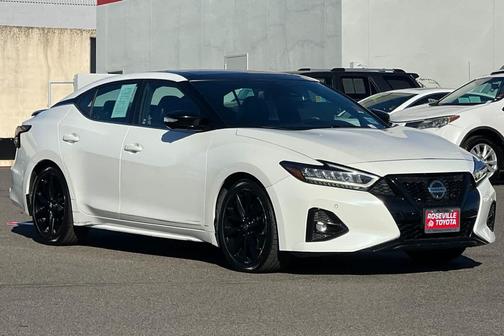 2022 Nissan Maxima SR Xtronic CVT