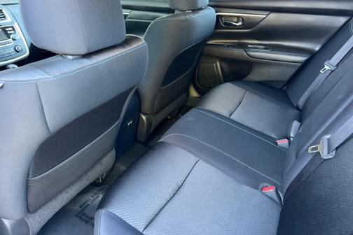 2017 Nissan Altima 2.5 SR