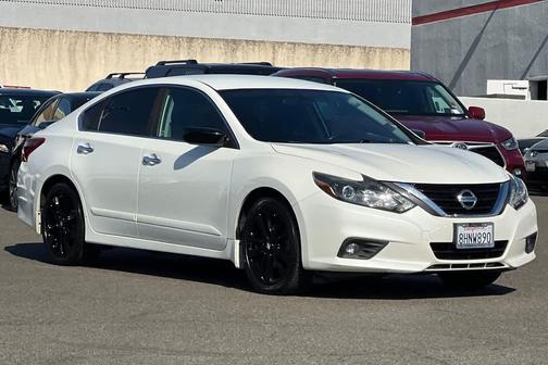 2017 Nissan Altima 2.5 SR